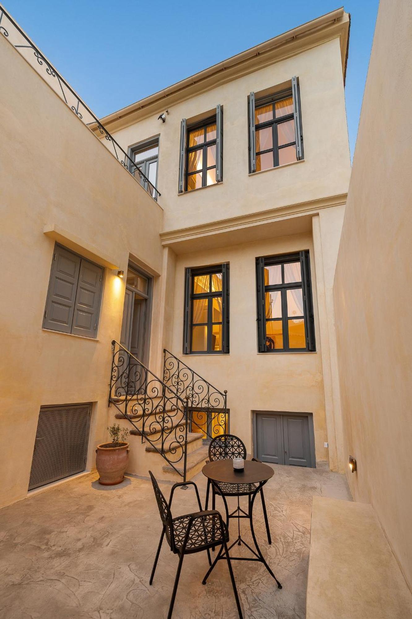 Handakos Luxury Appartement